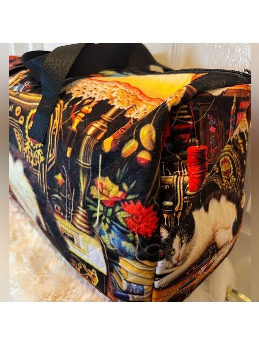 TOTE OVERNIGHT TRAVEL BAG. BRIGHT COLORFUL DUFFLE - Picture 2 of 10